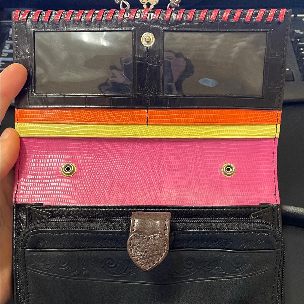 Brighton Cross My Heart Crossbody Wallet Leather Organizer Black/Brown/Red - Picture 3 of 9